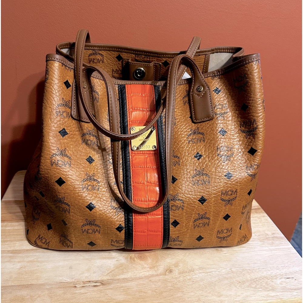 MCM LARGE TOTE